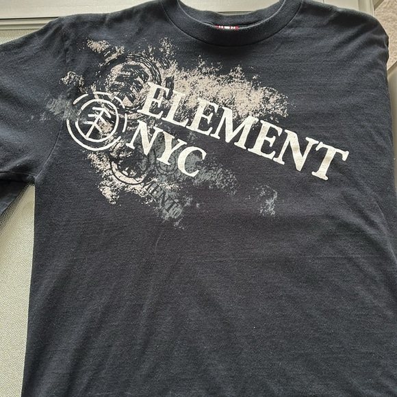 Elevate your style with Element T-shirts!🔥Get 2 for $35 - Large size available. - Picture 3 of 10